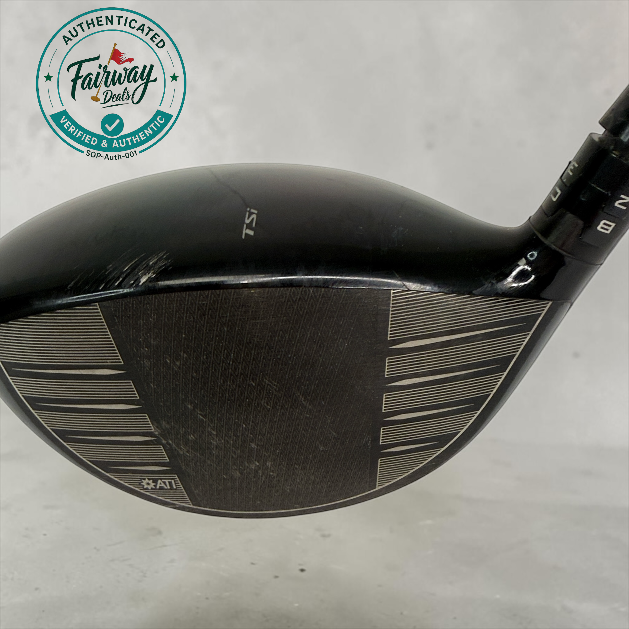 Pre-Owned Titleist TSI3 Driver 9.0 Degree with R shaft