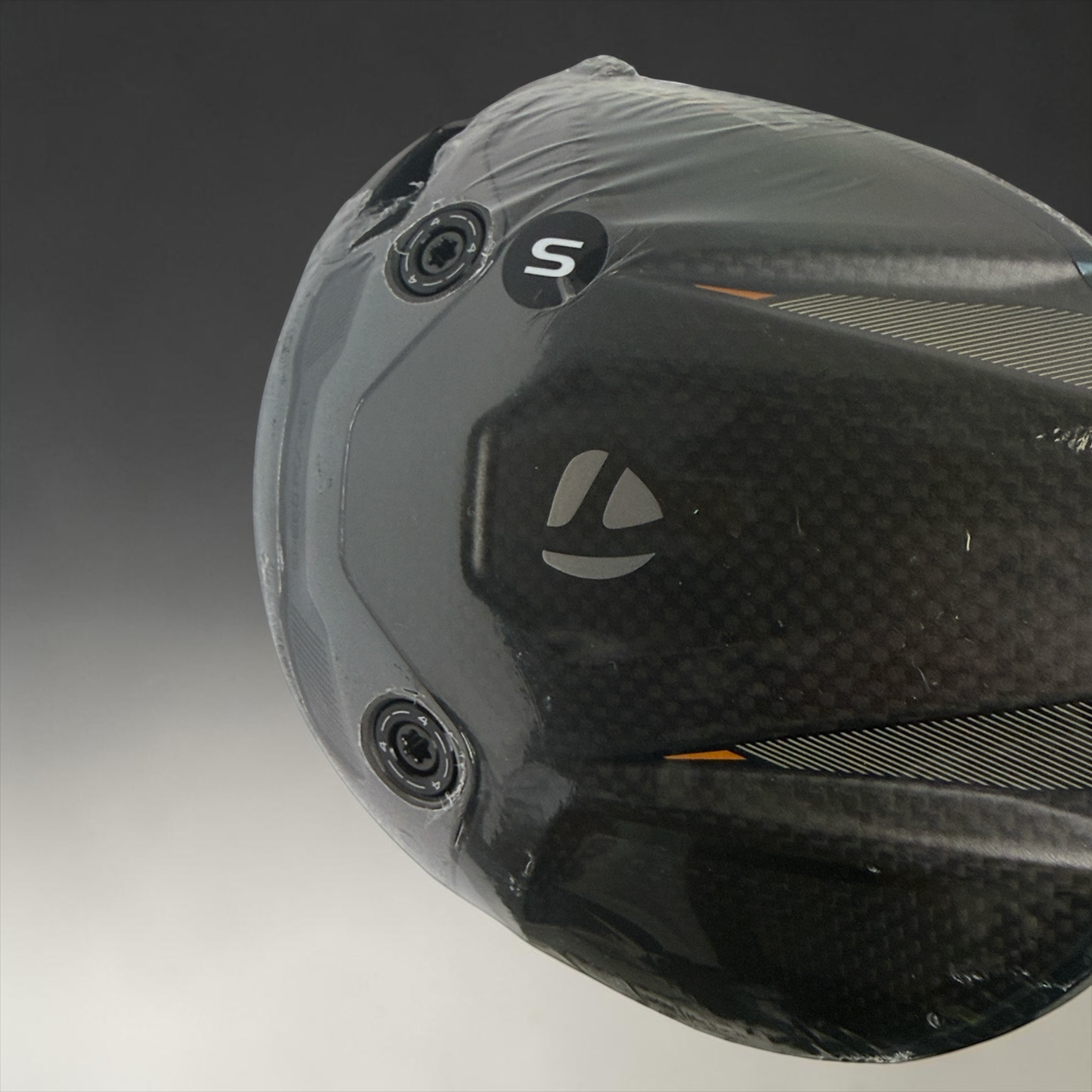 New TaylorMade Qi4D Driver 10.5 Degrees Reax 50S Stiff Flex