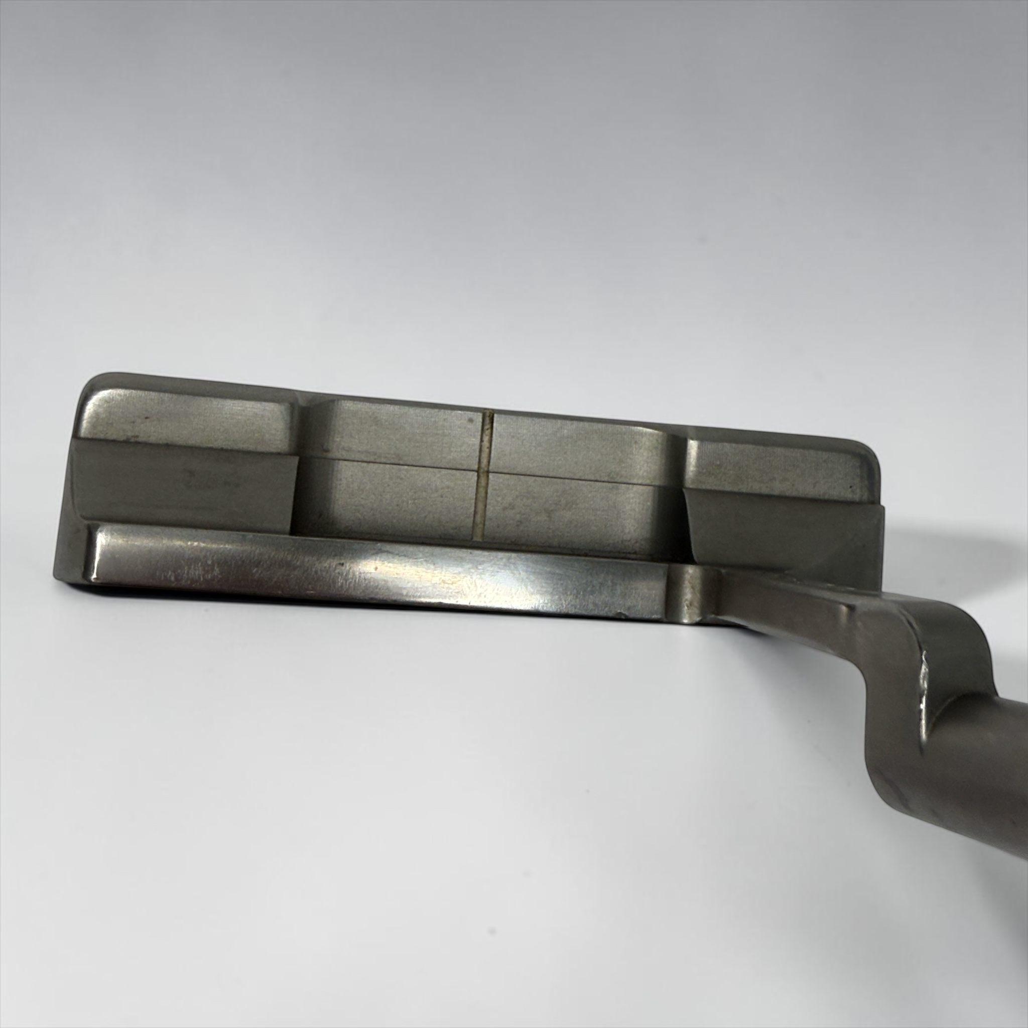 Pre-Owned Scotty Cameron Studio Stainless Newport 2 34" with New Super stroke tour 2.0