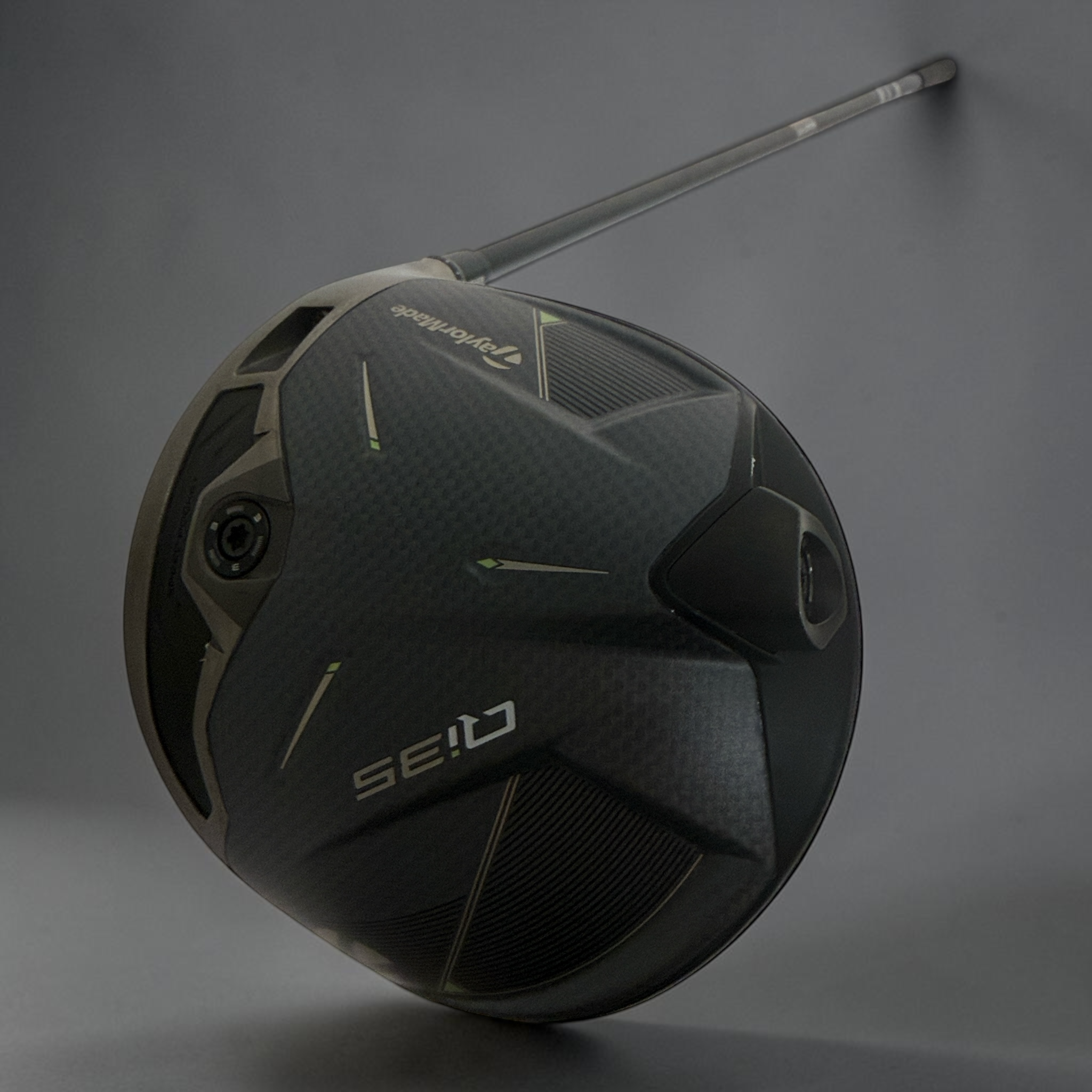 Pre-Owned TaylorMade Qi35 Driver 12.0 Degrees Ventus 5S Stiff Flex