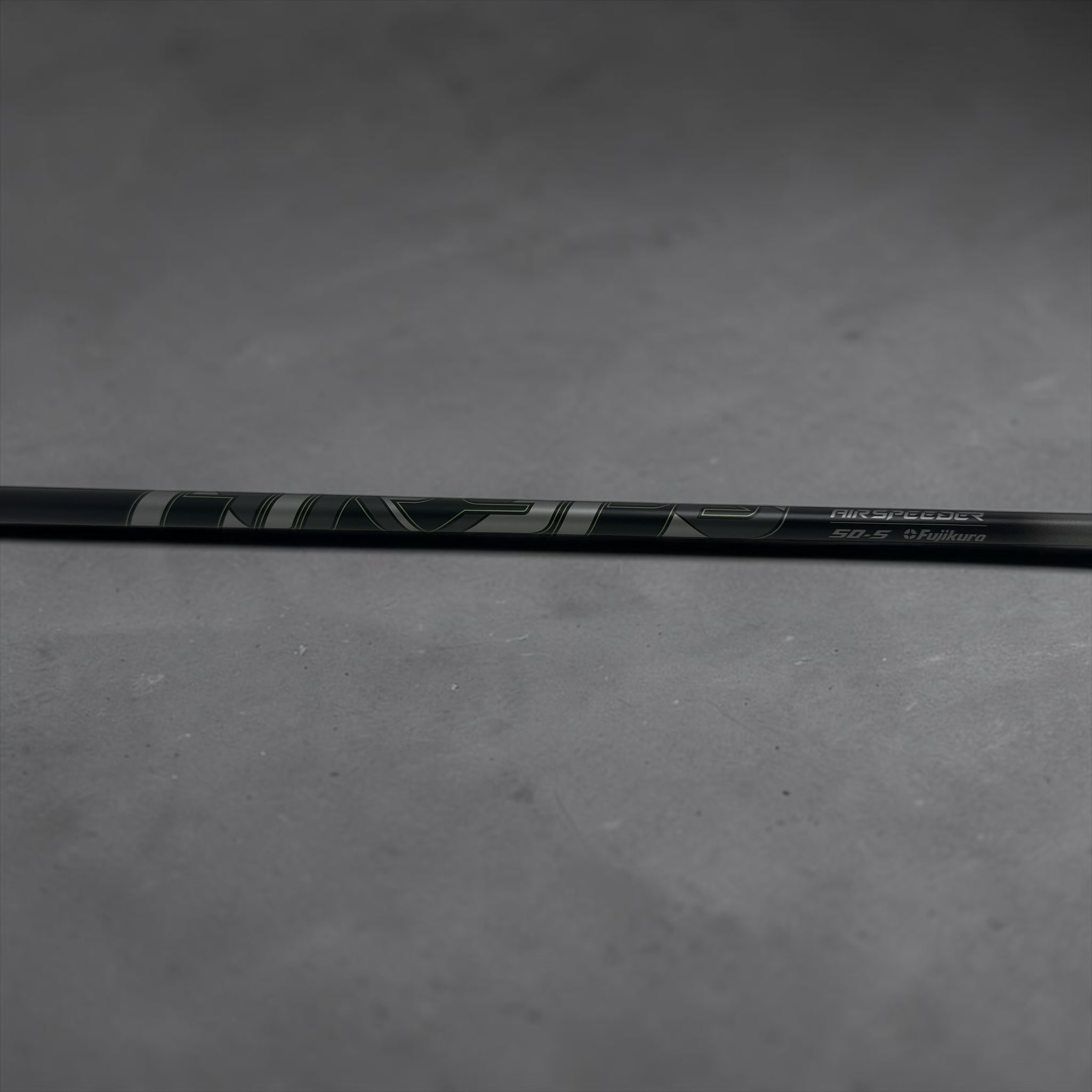 Pre-Owned TaylorMade Qi35 MAX Driver 9.0 Degrees Air Speeder 50s Stiff Flex