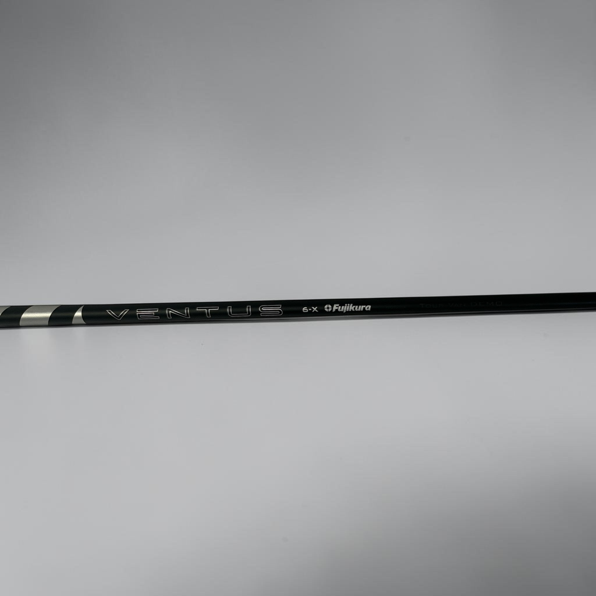 New TaylorMade Qi4D LS Driver 10.5 Degrees Ventus 6-X Velocore+ Flex