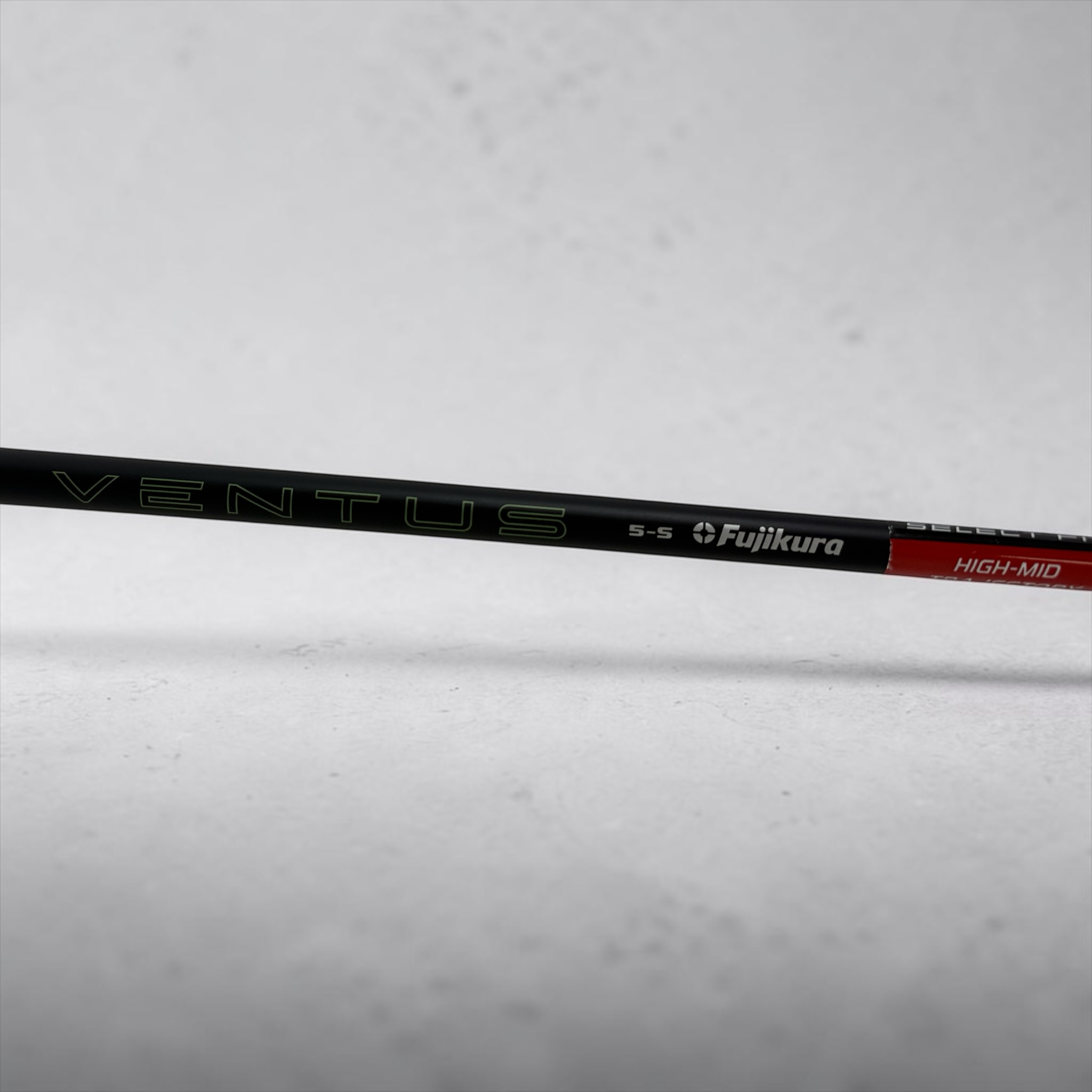 Pre-Owned TaylorMade Qi35 Driver 12.0 Degrees Ventus 5S Stiff Flex