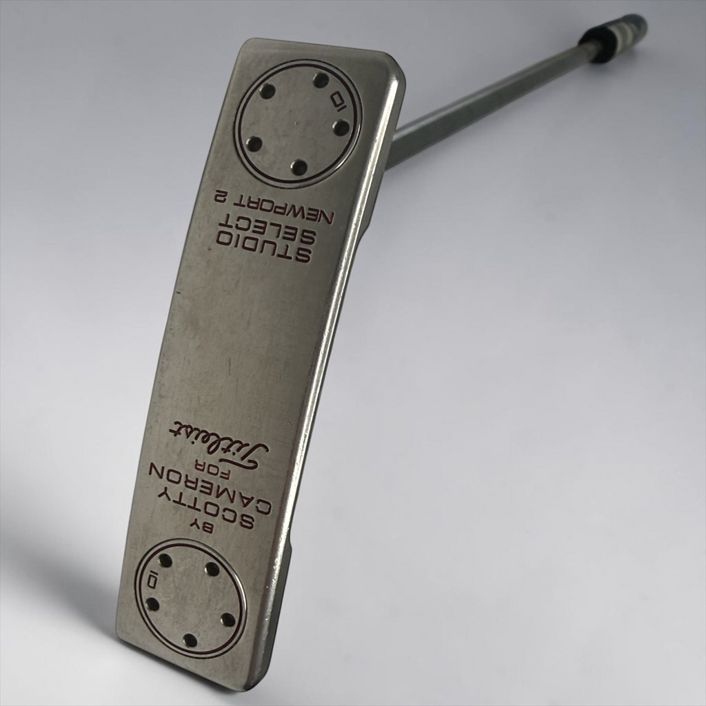 Pre Owned Scotty Cameron Studio Select Newport 2 Putter 34" with new Tour 1.0 grip